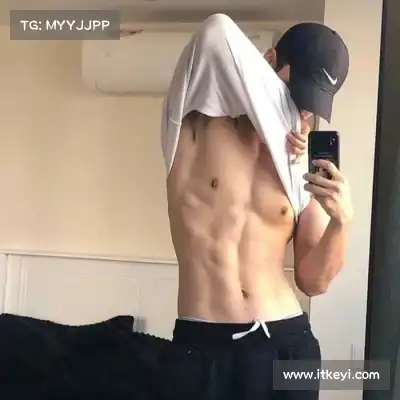何凡菁